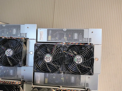 Stock Antminer S19 95T clean & test from Bitmain, 30 Days Warranty, from Italy