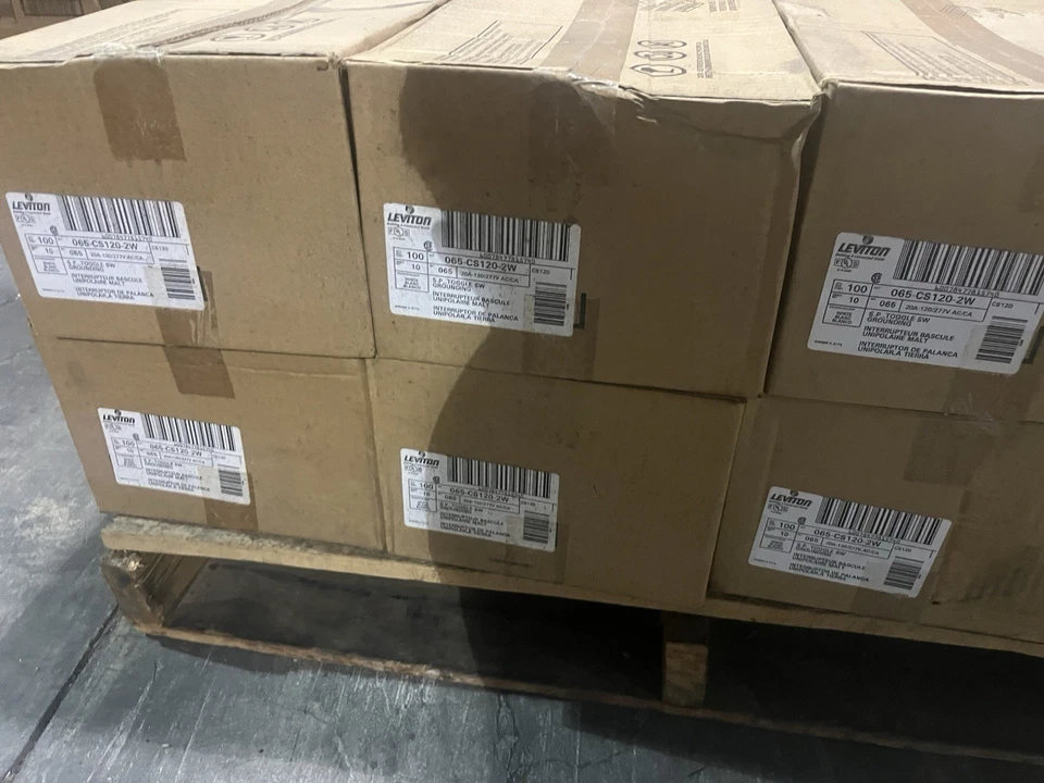 Leviton CS120-2W 20A однополюсный переключатель переменного тока тихий упаковка 100 шт., белый - Изображение 2 из 2