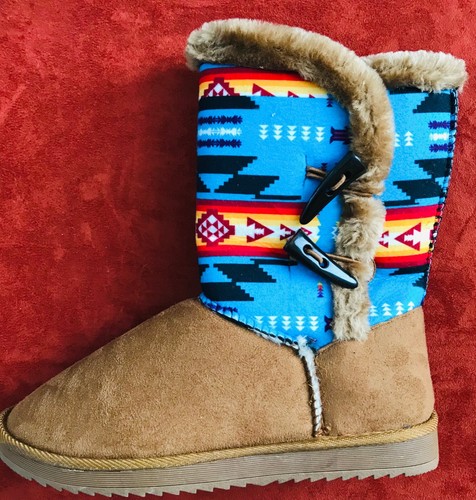 Kuschelige neue IBIZA Style SOUTHWESTERN Print Kunstfell/Wildleder Stiefel 9,5 - Bild 9 von 10