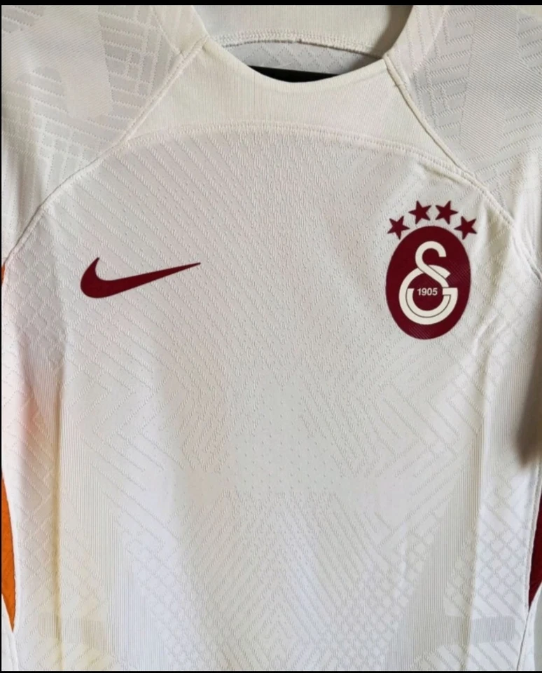 Galatasaray PLAYER ISSUE 2022 2023 Soccer Jersey Nike Football Shirt Sz-M - Image 4 of 4