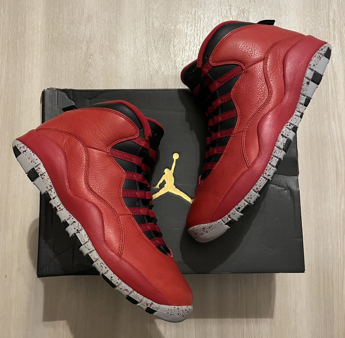 NIKE AIR JORDAN 10 RETRO 30TH GYM RED 