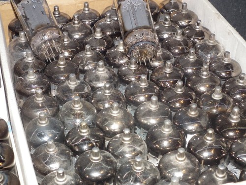 PL519 Valvo Siemens EI Philips Jugoslawien 40KG6 gebraucht getestet eine Röhre - Bild 4 von 7