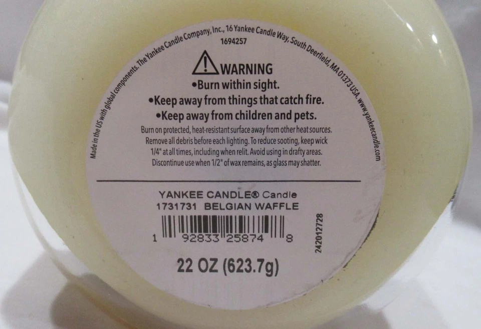 Tarro grande Yankee Candle 22 oz 110-150 horas 2010 gofres belgas favoritos que regresan Foto 3 de 4