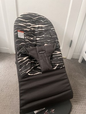 BABYBJORN BABY BJORN  BOUNCER COVER  - ANTHRACITE/ZEBRA STRIPE