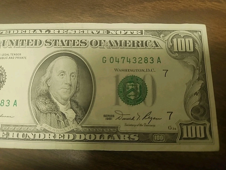 Series 1981 $100 Bill * CHICAGO * G 0443283 A - Image 4 of 4