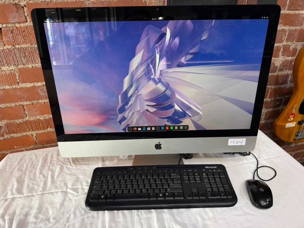 Apple iMac 1 TB 2011 Released Apple Desktops & All-In-One