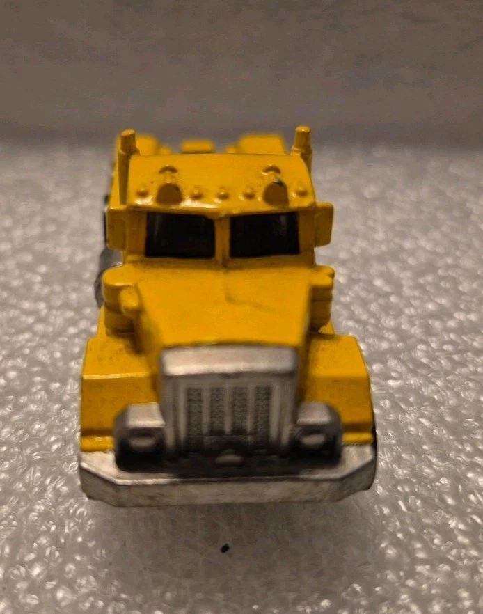 Hot Wheels Peterbilt Vintage 1979 Semi Truck Tractor Trailer Hauler Exc Cond - Image 4 of 4