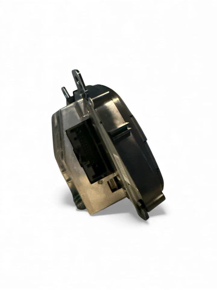 2016 Ford Transit 350 AM-FM Receiver Display and Control Panel OEM Used Part - Image 4 of 4