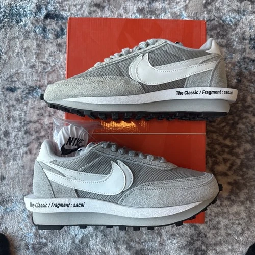 Größe 8 - Nike x Sacai x Fragment Design LDWaffle Light Smoke Grey White