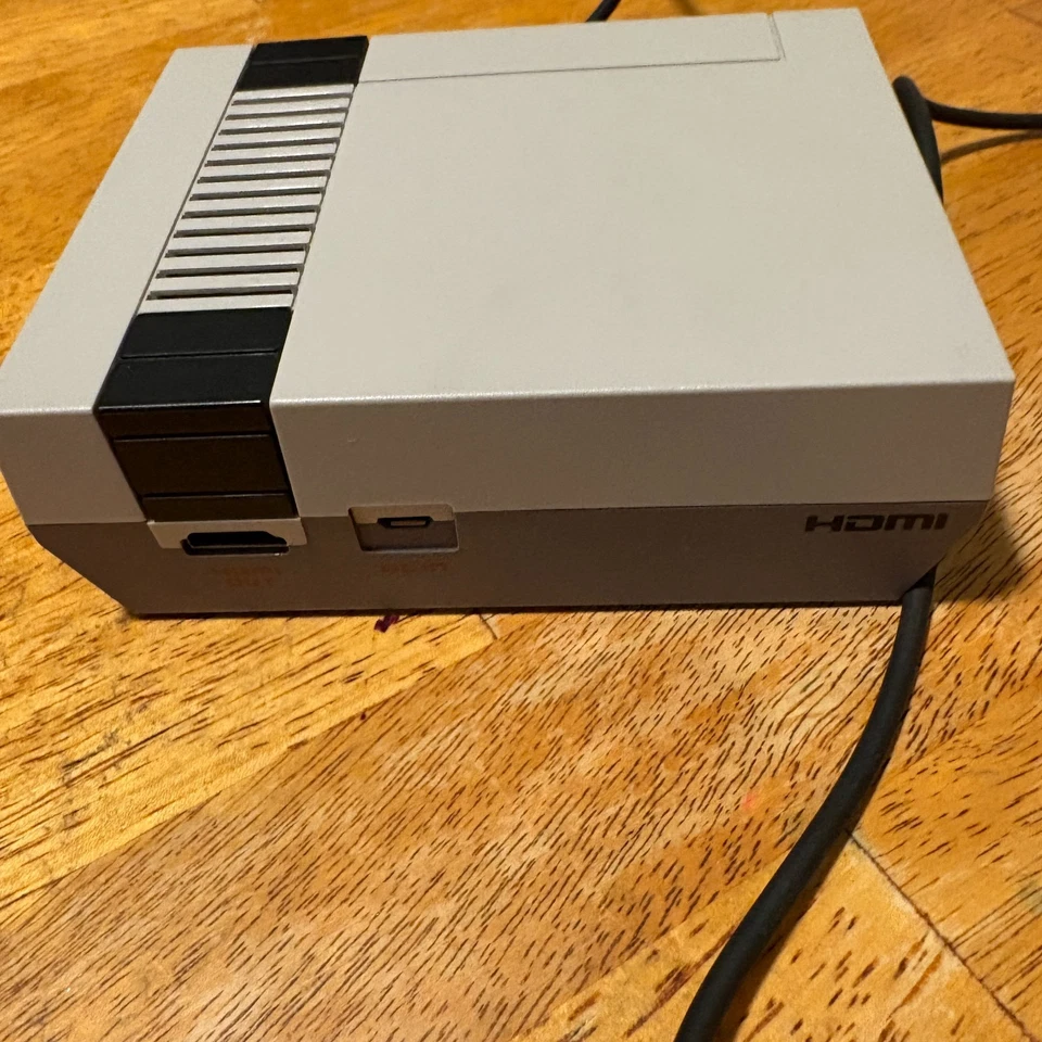 Nintendo NES Classic Edition Mini Console Tested Works HDMI Retro 30 Games - Image 4 of 4