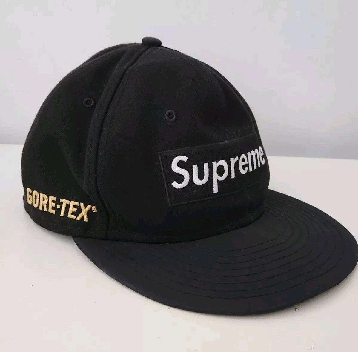 Casquette imperméable FW14 Supreme GORE TEX Box Logo New Era chapeau rouge vintage rare