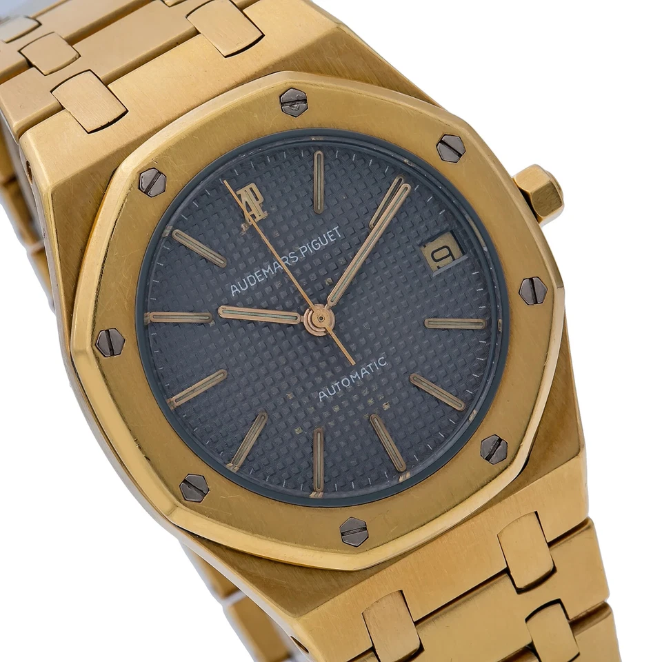 Audemars Piguet Royal Oak 33mm Black Dial Yellow Gold Bracelet - 67600BA - Image 2 of 4