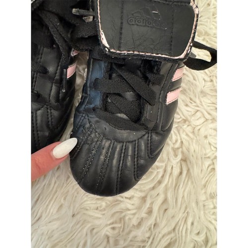 LOOK! Cute Adidas Girls' Soccer Cleats Spikes Black Pink Size 1 - Picture 5 of 7