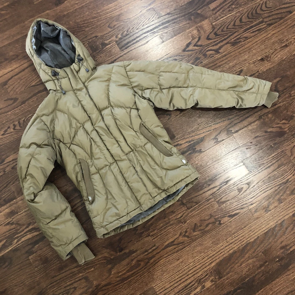 Chaqueta de abrigo Salomon para mujer mediana beige acolchada con capucha muestra Foto 4 de 4