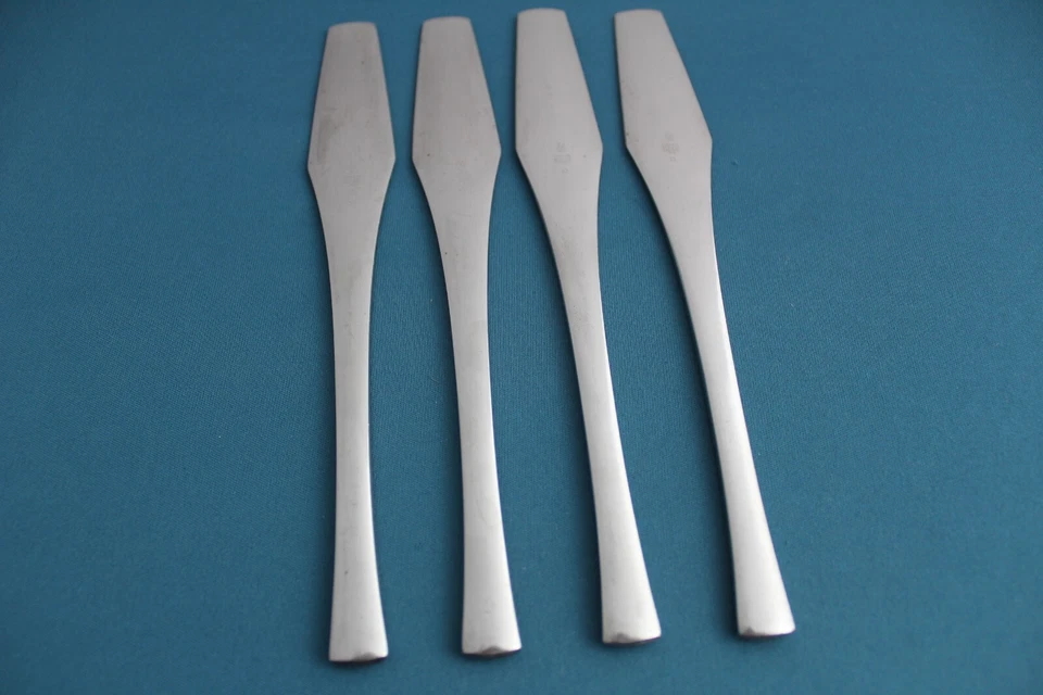 4 Dinner Knives Solid Dansk ODIN Satin Stainless Germany 8 1/2" - Image 2 of 4