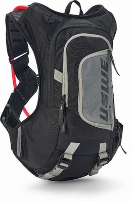 RAW 8 BLACK CARBON 3.0L HYDRATION PACK PNP TUBE