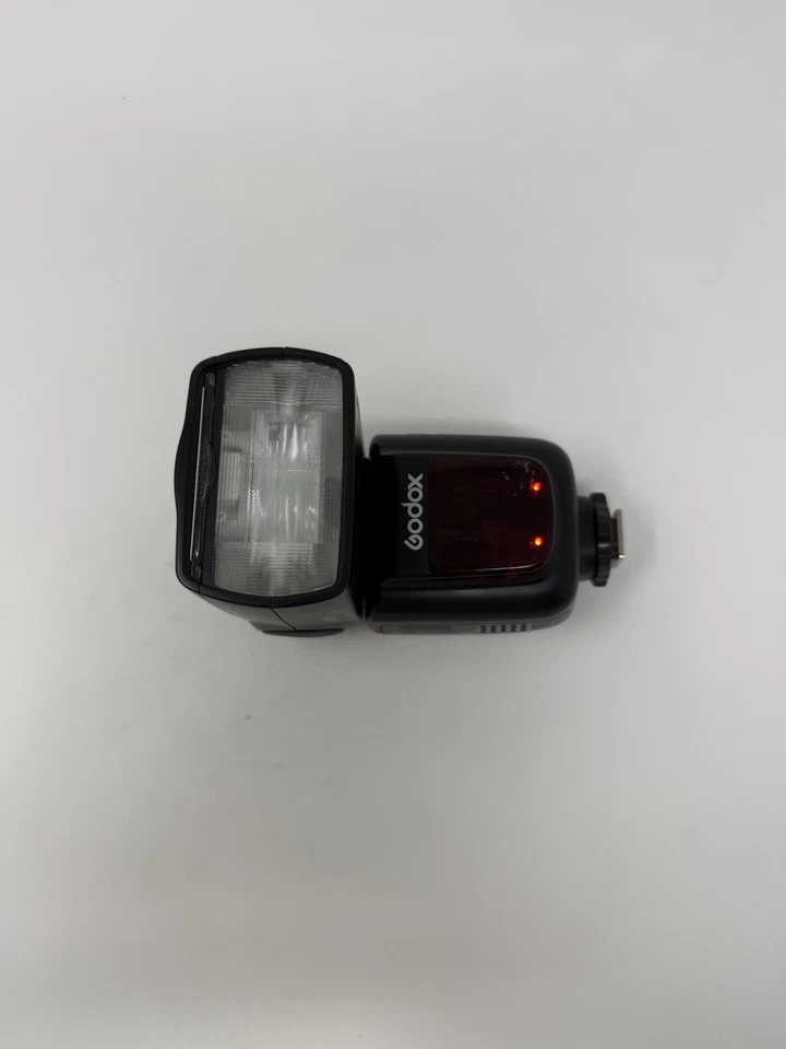 Godox V860II O TTL Li-Ion Speedlite Flash for Olympus & Panasonic Cameras - Image 3 of 3