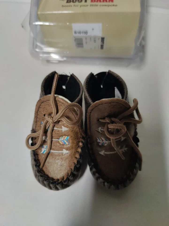 Baby Moccasins by Old West Brown Leather Shoes Toddler Size 1 Very Soft Sole. - Image 4 of 4