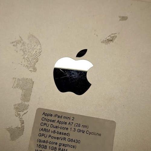 Apple iPad Mini 2 (A1489) - Working, Cracked Screen, Used, No Box, 16GB, Wi-Fi - Afbeelding 5 van 8