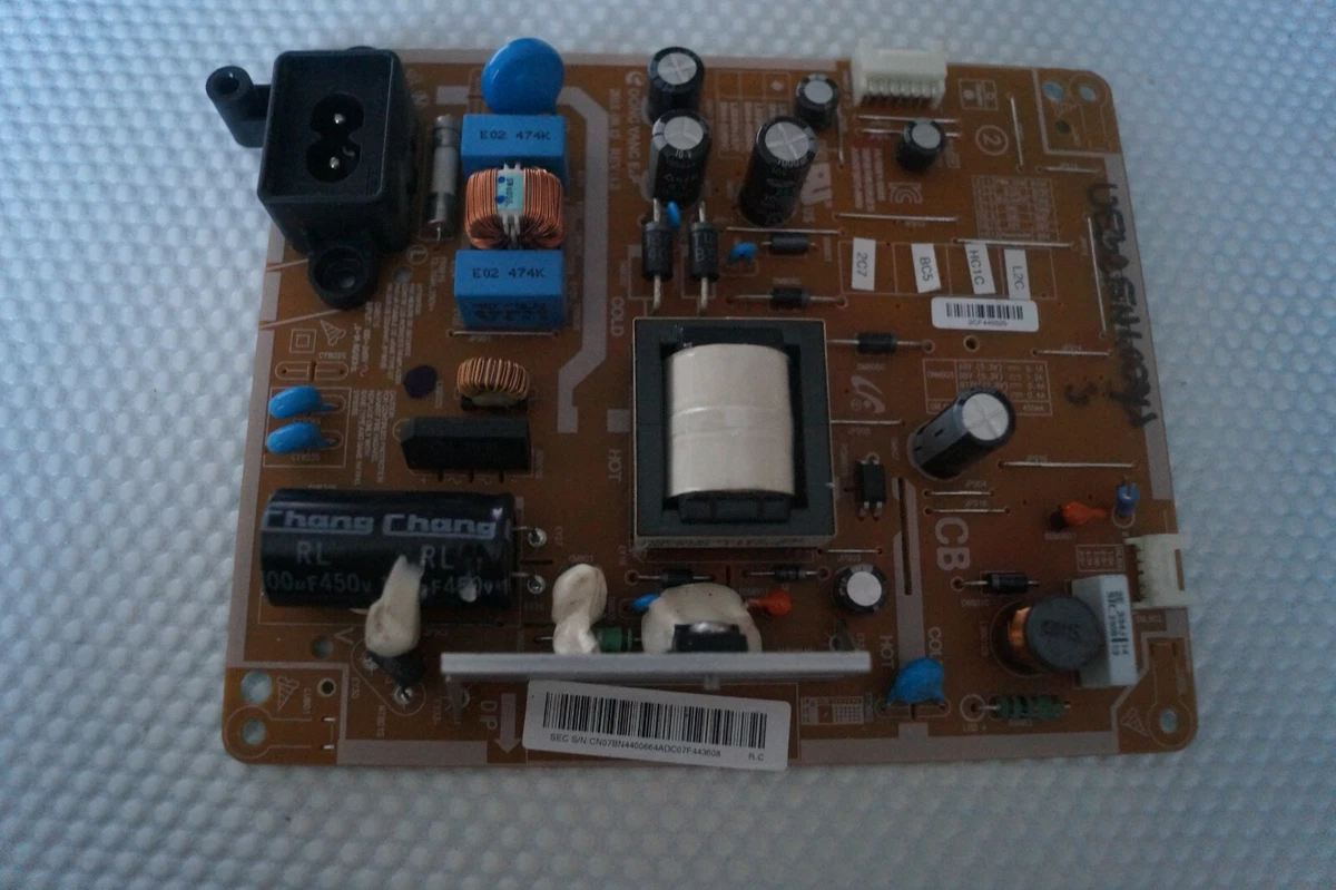 Samsung ue32eh4003w deals