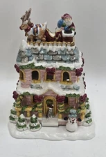 Avon 2002 Visit From Santa Tealight House VINTAGE Luminous Treasures 