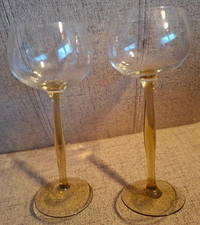 Vintage Set mit 2 hohen Weingl&auml;sern / Chardonnay-Gl&auml;sern klare Schale