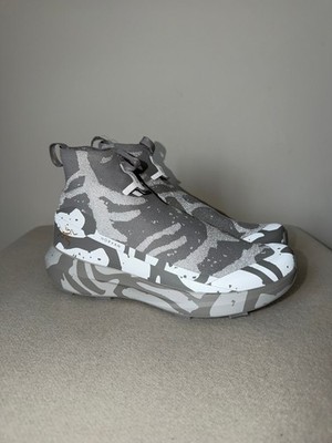 Arc'Teryx Norvan 4 Nivalis Grotto Men - Size 9 - Dark Solitude