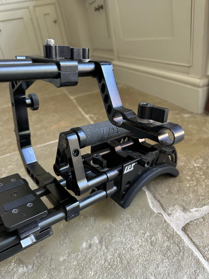 Lanparte Pro Camera Rig for Film and Videography with Custom Black Paint Finish - Image 4 of 4
