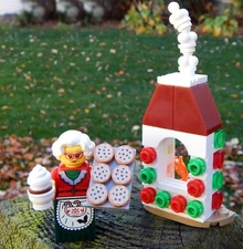 NEW LEGO Mrs. CLAUS MINIFIG LOT with cookies and oven Christmas Santa baking