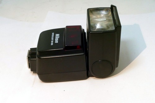 Nikon SB-600 Speedlight Flash - Does not power up, Parts or REPAIR, AS IS - Picture 2 of 9