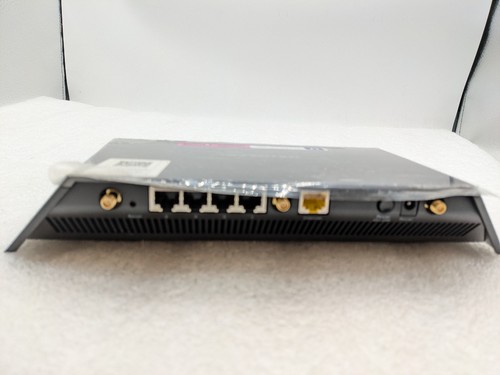 NETGEAR R6900P Nighthawk AC1900 Smart WiFi Router 802.11A/B/G/N/AC NO ANTENA/AC - Picture 3 of 6
