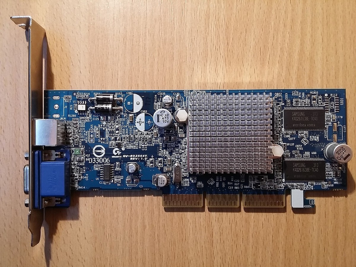 Graphics video card ATI Radeon 9200 SE Gigabyte GV-R92S64T (AGP 8x