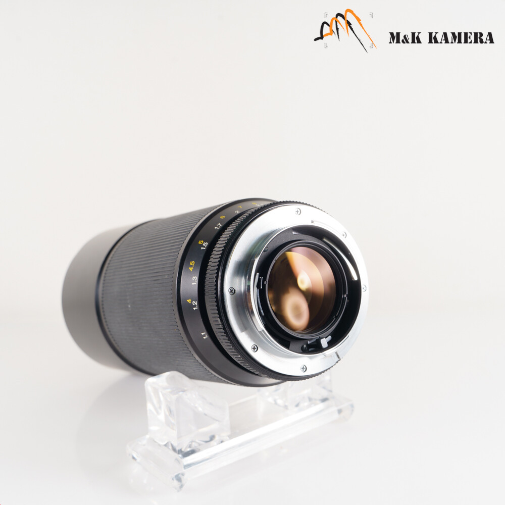 LEITZ Leica Vario-Elmar-R 70-210mm/F4.0 E60 Lens Yr.1984 LEITZ Leica Vario-Elmar-R 70-210mm/F4.0 E60 Lens Yr.1984