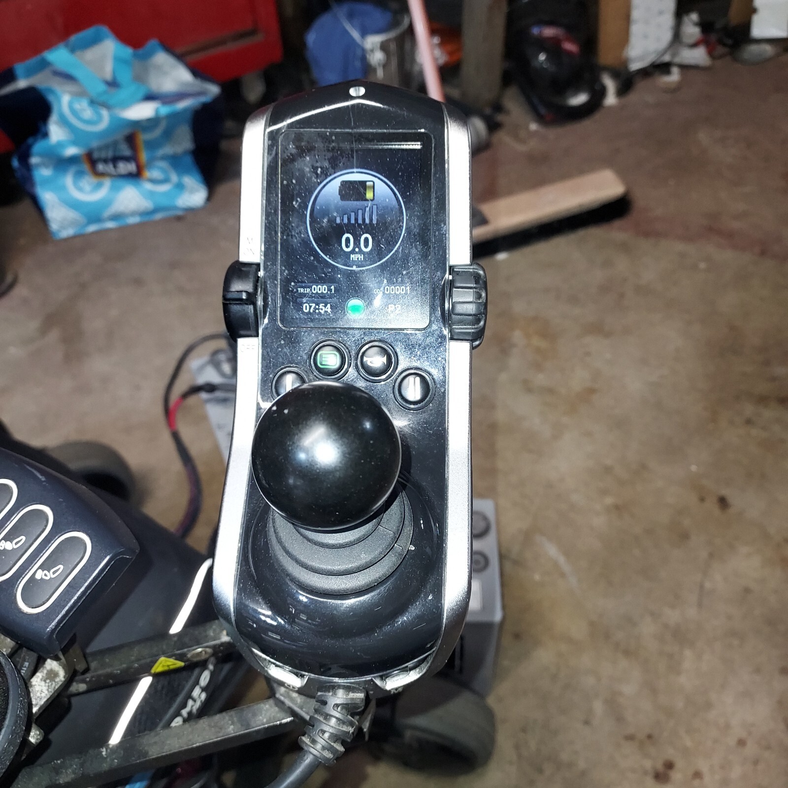 Picture 1 of 6
