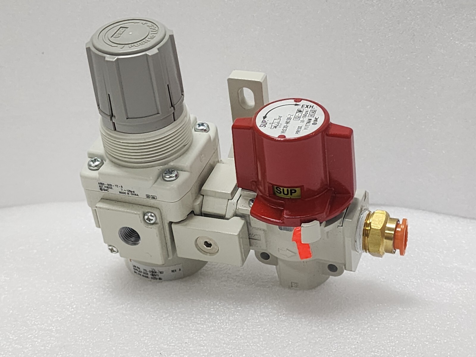 SMC AR30-NO3-YZ-B, Lam Research 772-076834-003 Rev A Regulator Valve,Used,_96889