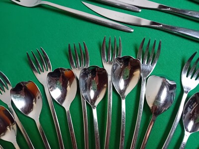 Besteck Pinti1929 Serie Tulpen Löffel Messer Gabeln gebraucht Edelstahl