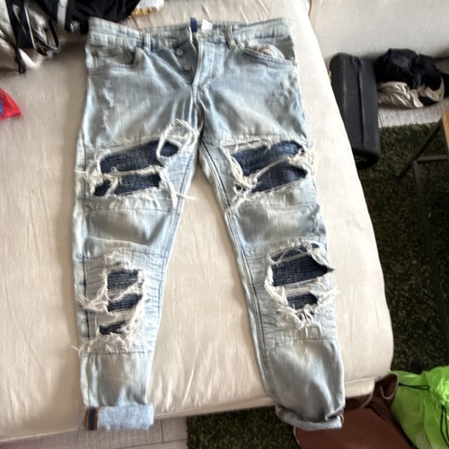 H&M Divided Distressed Denim Light Wash Stretch Skinny Jeans | RARE