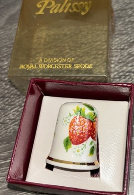 Sewing Thimble Vintage Porcelain Strawberries with Gold Trim Palissy England