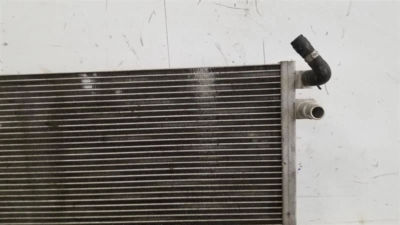 19 2019 JAGUAR F-PACE 2.0L GASOLINE FORWARD INTERCOOLER ASSEMBLY Foto 3 de 4