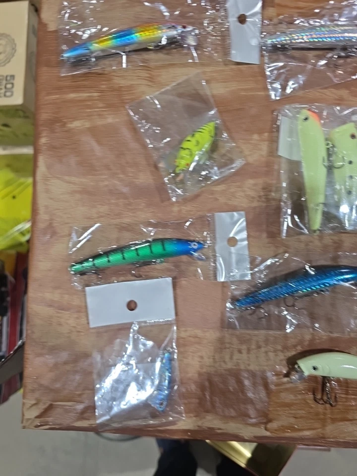 Assortment of 16 Top Water Fishing Lures , New! - Image 3 of 4