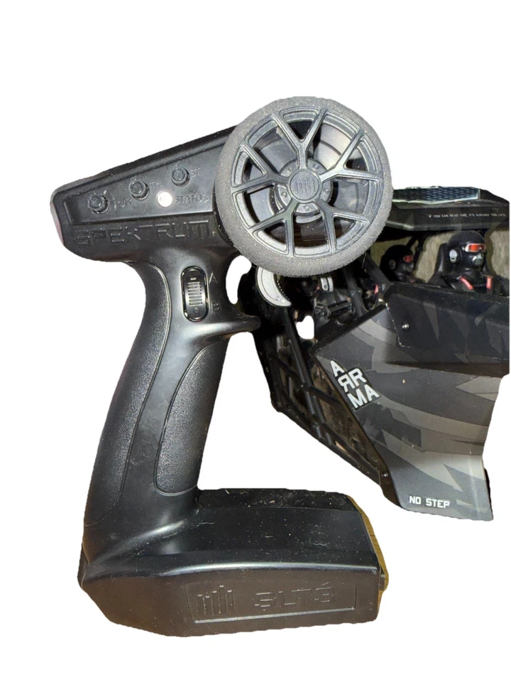 Arrma Fireteam 6S BLX 1/7 Scale 4WD Brushless Speed Assault Vehicle Black Camo - Image 3 of 4