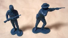 (60) 1967 TURQUOISE BLUE MARX FORT APACHE 54MM CAVALRY FOOT SOLDIERS / Free Ship