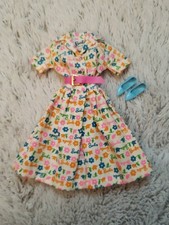 Vintage Barbie Learns To Cook! #1634 Dress Belt & Blue Closed Toe Heels