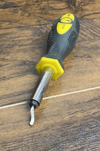 Vargus Finishing Hand Deburring Tool With Sharp Bit - Picture 3 of 4
