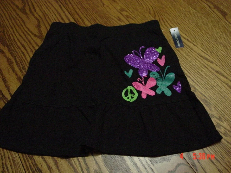 Falda ligera para niñas de Faded Glory Foto 3 de 3