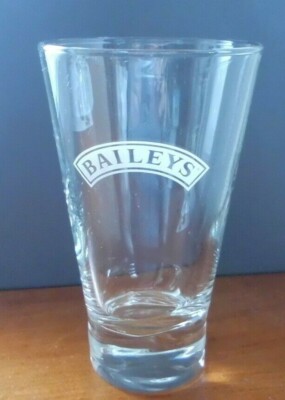 BAILEYS IRISCH CREME AUSGESTELLTES GLAS DICKER SOCKEL 43/4 ZOLL (12 CM) 2 VERFÜGBAR