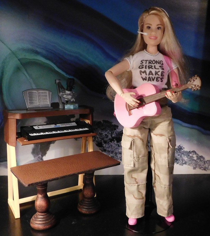 Barbie Down Syndrome Articulated / Jointed Musician Guitarist Keyboard Player