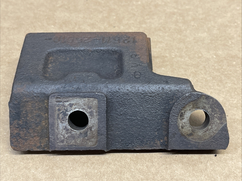 1980–1982 Toyota Corolla 2T 3T 3TC Alternator Tensioner and Bracket OEM - Picture 11 of 11