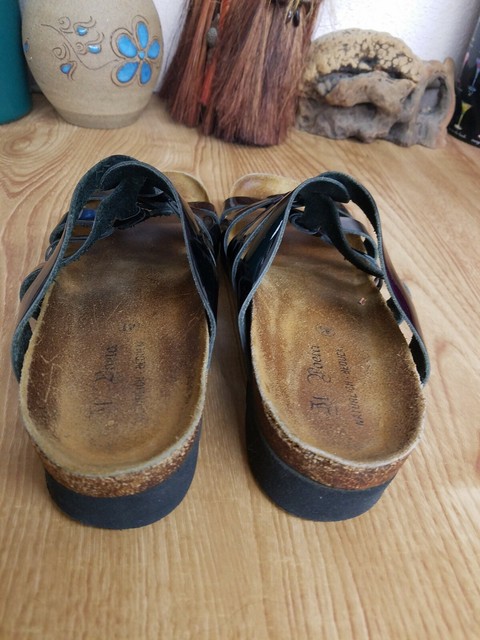 cork bed flip flops