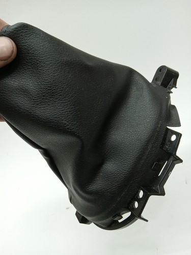 2012 13 14 15 16 17 18 19 NISSAN VERSA MANUAL TRANS Gear Floor Shifter BOOT - Picture 3 of 6